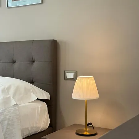 Coach 4 Apartment *