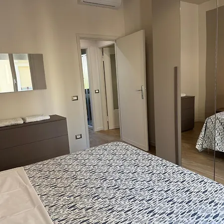 Coach 4 Apartment Florence